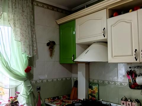 кімната за адресою Червоної Калини просп. (Володимира Маяковського), 40