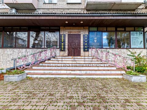 комерційна за адресою Ушинського вул., 19