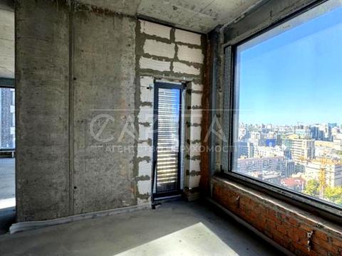 комерційна за адресою Предславинська вул., 20