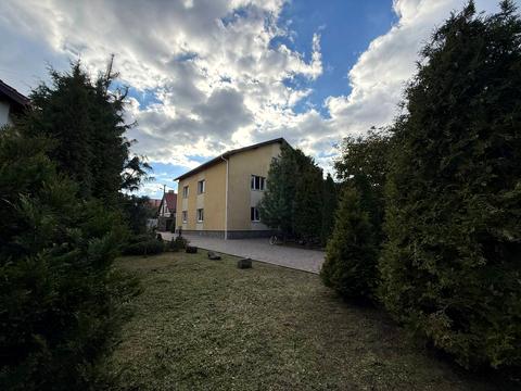 будинок за адресою Богдана Лепкого вул.