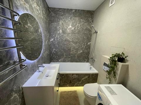 квартира за адресою Миру вул., 12