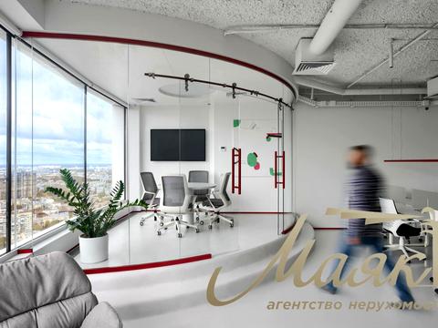 комерційна за адресою Кловський узвіз (Кловський), 7a