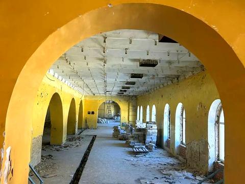 коммерческая по адресу Князей Острожских ул. (Московська), 8