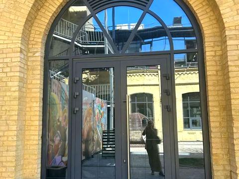 коммерческая по адресу Князей Острожских ул. (Московська), 8