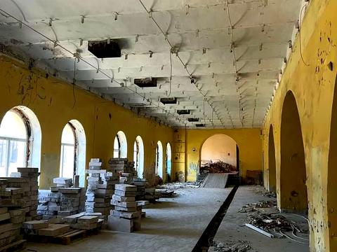 коммерческая по адресу Князей Острожских ул. (Московська), 8