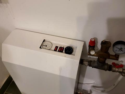 комерційна за адресою Зелена вул., 46