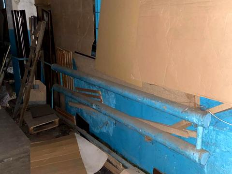 комерційна за адресою Саперно-Слобідська вул., 25