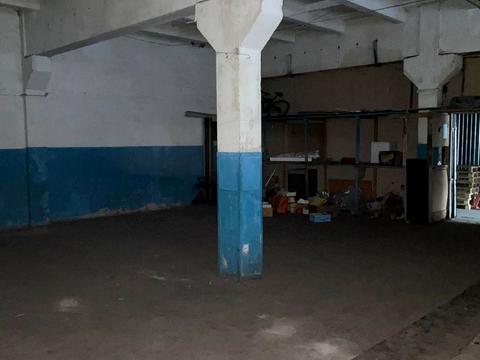 комерційна за адресою Саперно-Слобідська вул., 25