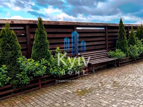 будинок за адресою Соборна вул. ()