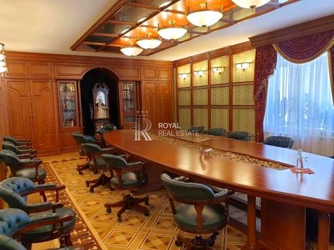 комерційна за адресою Загорівська вул. (Багговутівська), 17-21