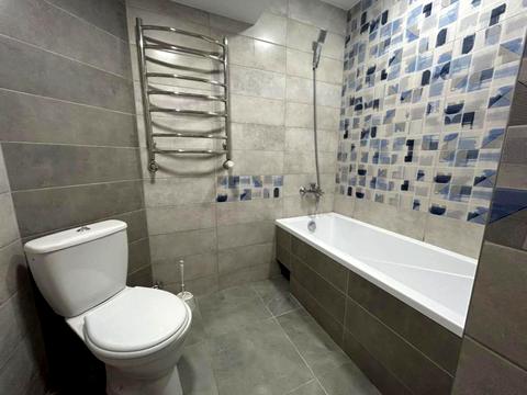 квартира по адресу Ефремова ул., 64