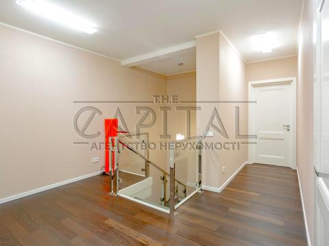 квартира по адресу Анны Ахматовой ул., 13