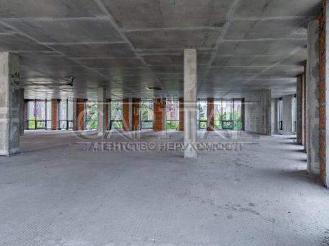 комерційна за адресою Петра Григоренка просп., 10