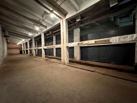 комерційна за адресою Ґарета Джонса вул. (Сім'ї Хохлових), 1