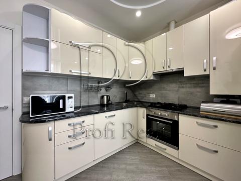 квартира за адресою Київ, Юнацька вул., 6