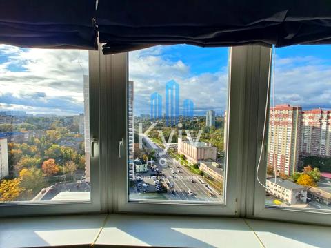 коммерческая по адресу Валерия Лобановского просп., 150-Б