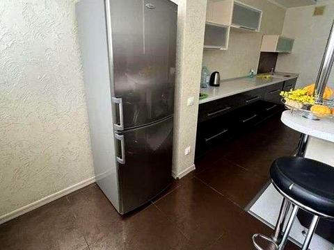 квартира по адресу Олены Пчилки ул., 6