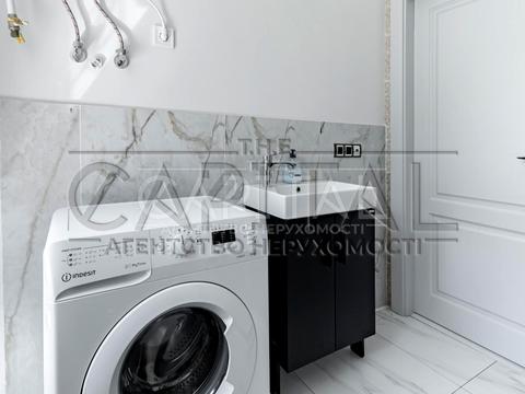 коммерческая по адресу Круглоуниверситетская ул., 22