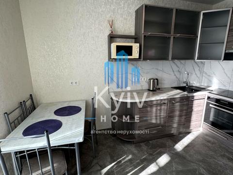 квартира за адресою Бережанська вул., 15