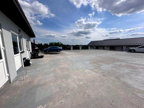 коммерческая по адресу Вербівська, 1