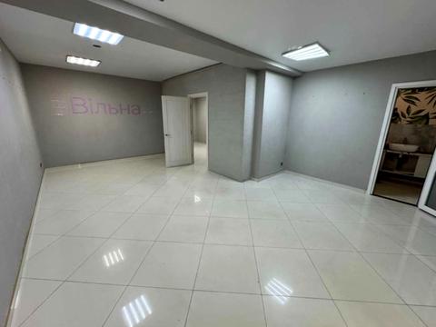 коммерческая по адресу Попова, 22