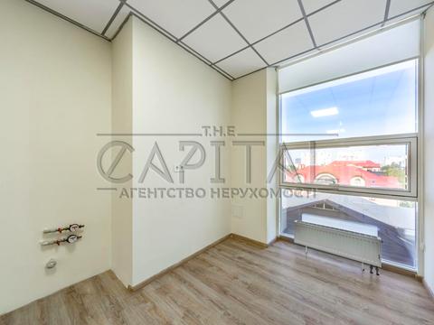 коммерческая по адресу Валерия Лобановского просп. (Краснозвездный), 56