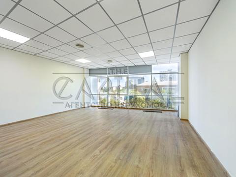 коммерческая по адресу Валерия Лобановского просп. (Краснозвездный), 56