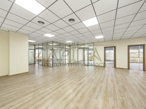 коммерческая по адресу Валерия Лобановского просп. (Краснозвездный), 56