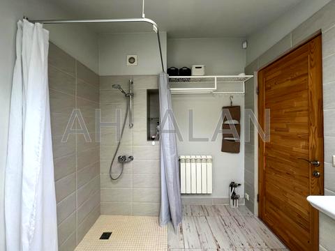 будинок за адресою Богатирська вул., 30