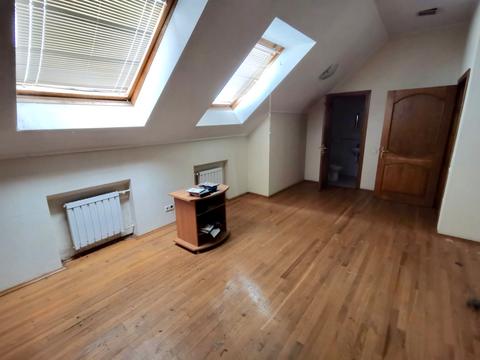 комерційна за адресою Івана Гонти вул., 3-А