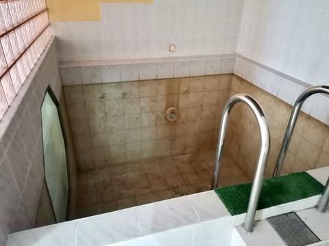 комерційна за адресою Івана Гонти вул., 3-А