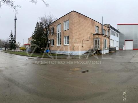 комерційна за адресою Новопирогівська вул., 64