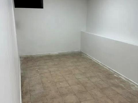 комерційна за адресою Ярославська вул., 6