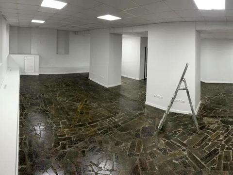 комерційна за адресою Ярославська вул., 6