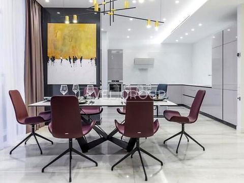 квартира по адресу Андрея Верхогляда ул. (Михайла Драгомирова), 15-А