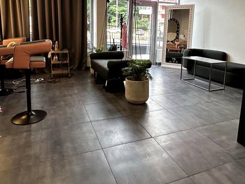 комерційна за адресою Василя Стуса вул. (Островського), 51-53