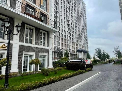 комерційна за адресою Михайла Максимовича вул. (Онуфрія Трутенка), 24Г