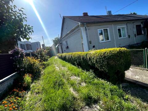 участок по адресу Ровно, Казацкая ул.