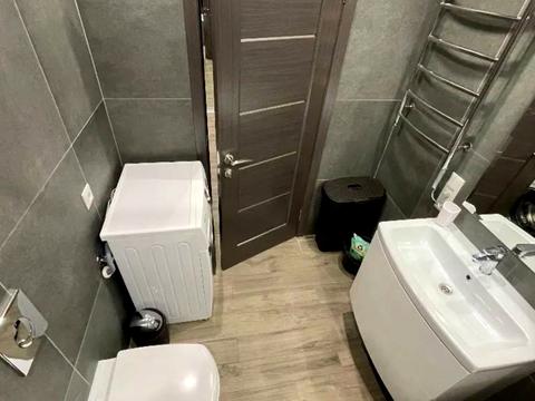 квартира за адресою Високовольтна вул., 14-Д