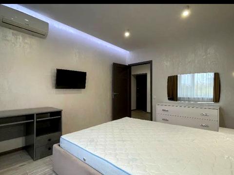 квартира за адресою Високовольтна вул., 14-Д