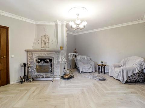 будинок за адресою Продольна, 1