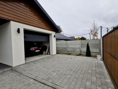 будинок за адресою Ентузіастів