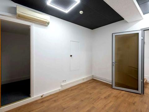 комерційна за адресою Івана Франка вул., 29