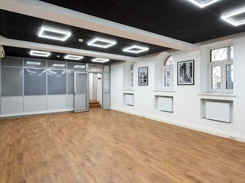 комерційна за адресою Івана Франка вул., 29