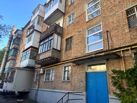 квартира за адресою вулиця Карпенка, 8