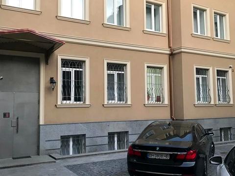 комерційна за адресою Тираспольська вул., 5а