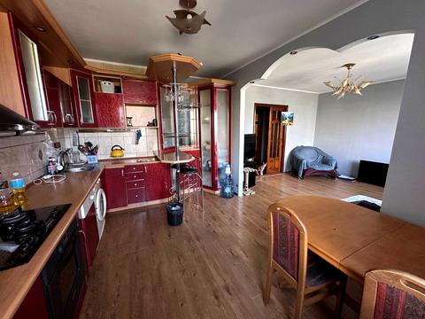 квартира за адресою Листопадова вул., 28