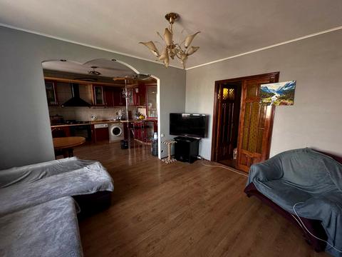 квартира за адресою Листопадова вул., 28