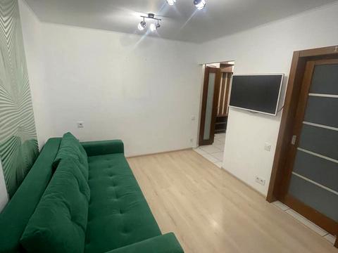 квартира за адресою Салютна вул., 17