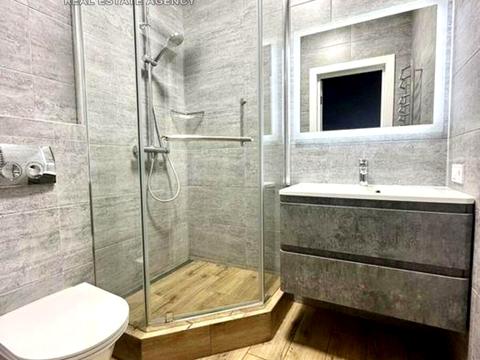 квартира за адресою Київ, Предславинська вул., 53